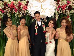 ชุดราตรี เช่าที่แบมบี้ เวดดิ้ง ห้วยขวาง